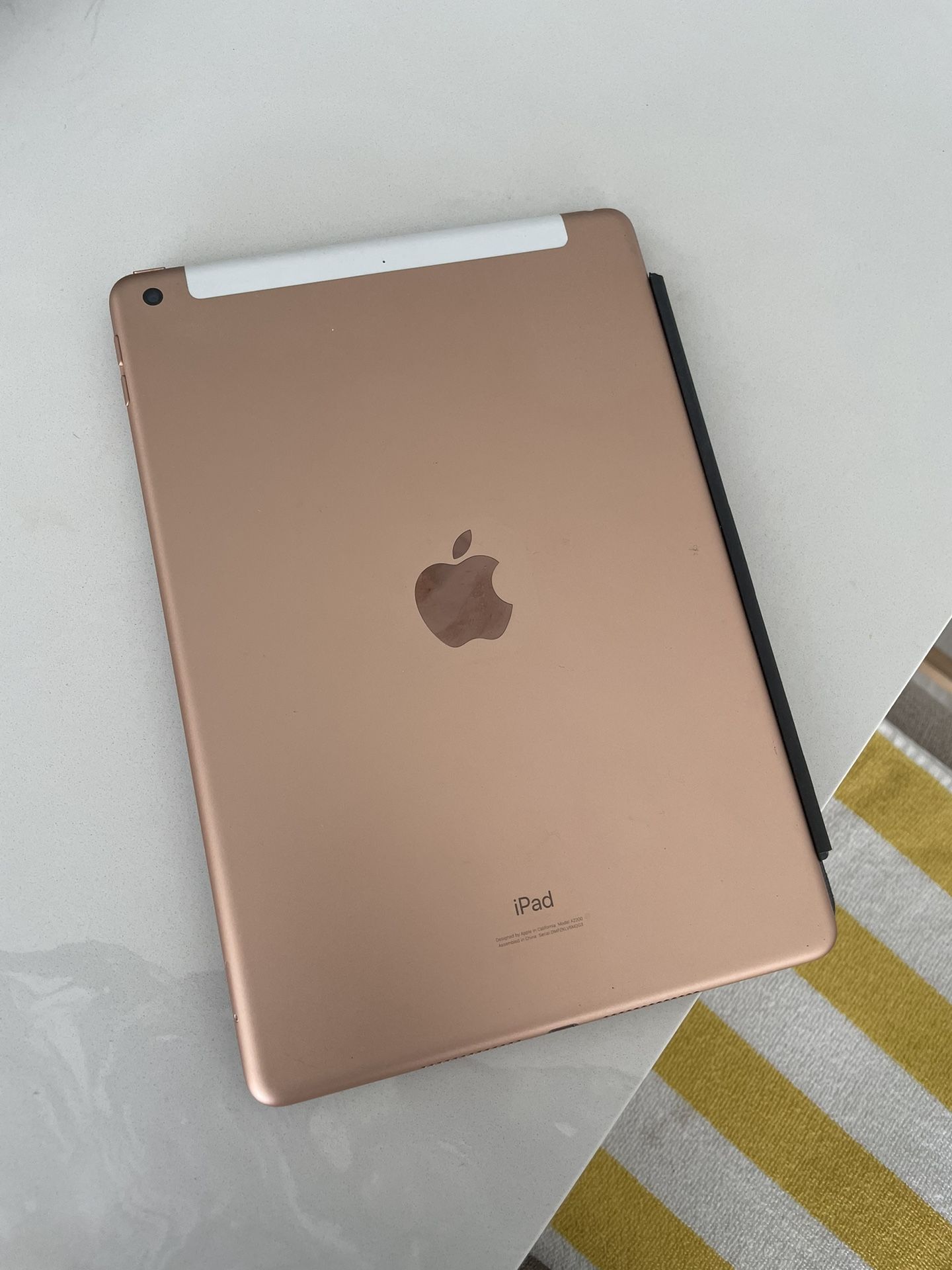 iPad 7th Generation 32gb LTE Version