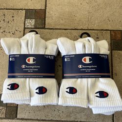 NWT Champion men’s Crew socks 12 pairs 