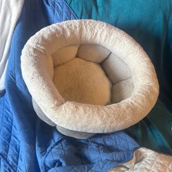 Super Soft Cat/Dog Bed