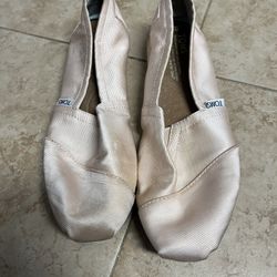 toms pink flats women’s size 8 used as shown 
