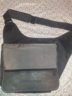 Leeds Messenger  Laptop Bag