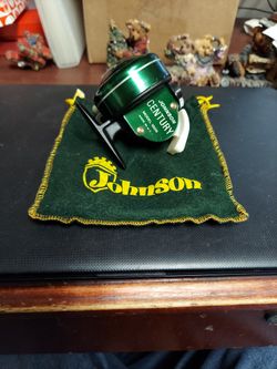 Johnson Centry Model 1008 Reel, Very Good Condition,  In Bag