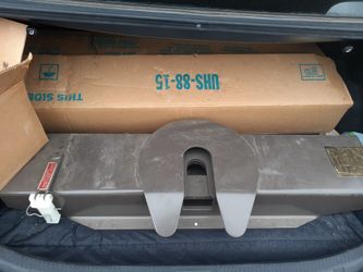 5th wheel hitch...brand new in box