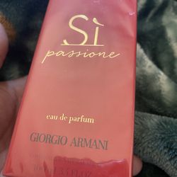 Si Passione Eau De Parfum 