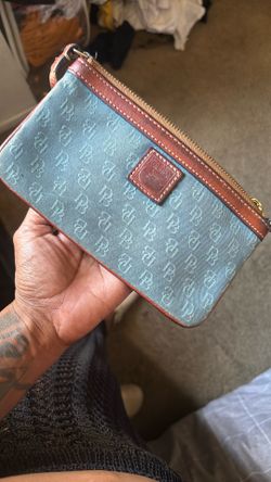 Dooney Bourke 