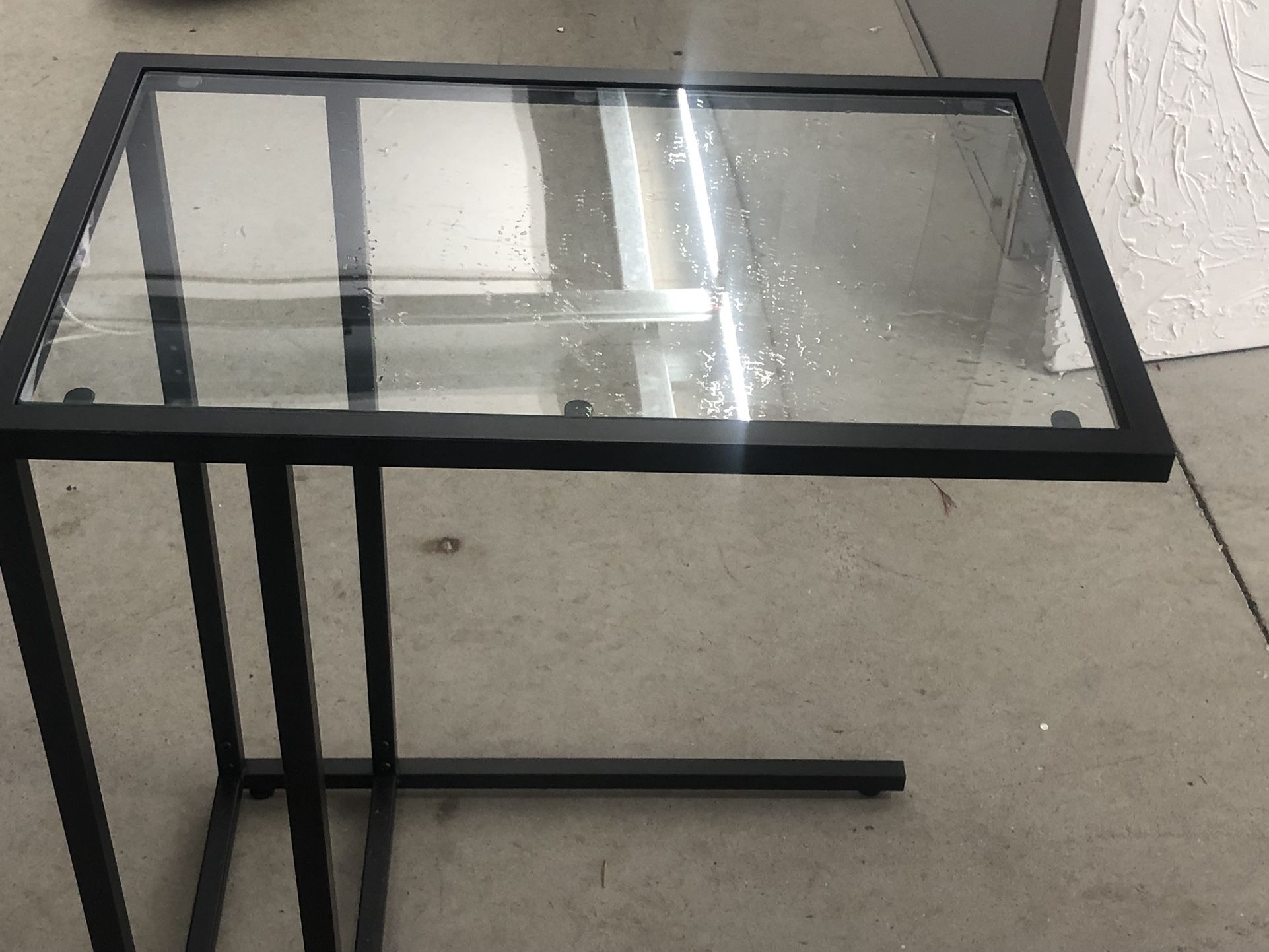 2 Side Table/Tray Table C Shape