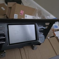 Toyota Camry Radio Infotainment Head Unit