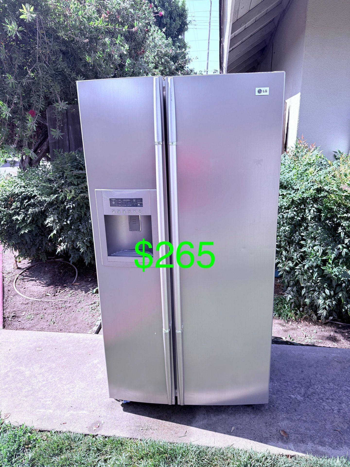 Refrigerator/Fridge/Freezer