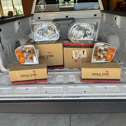Brand New Toyota Headlights paired with Parking and Signal Lights