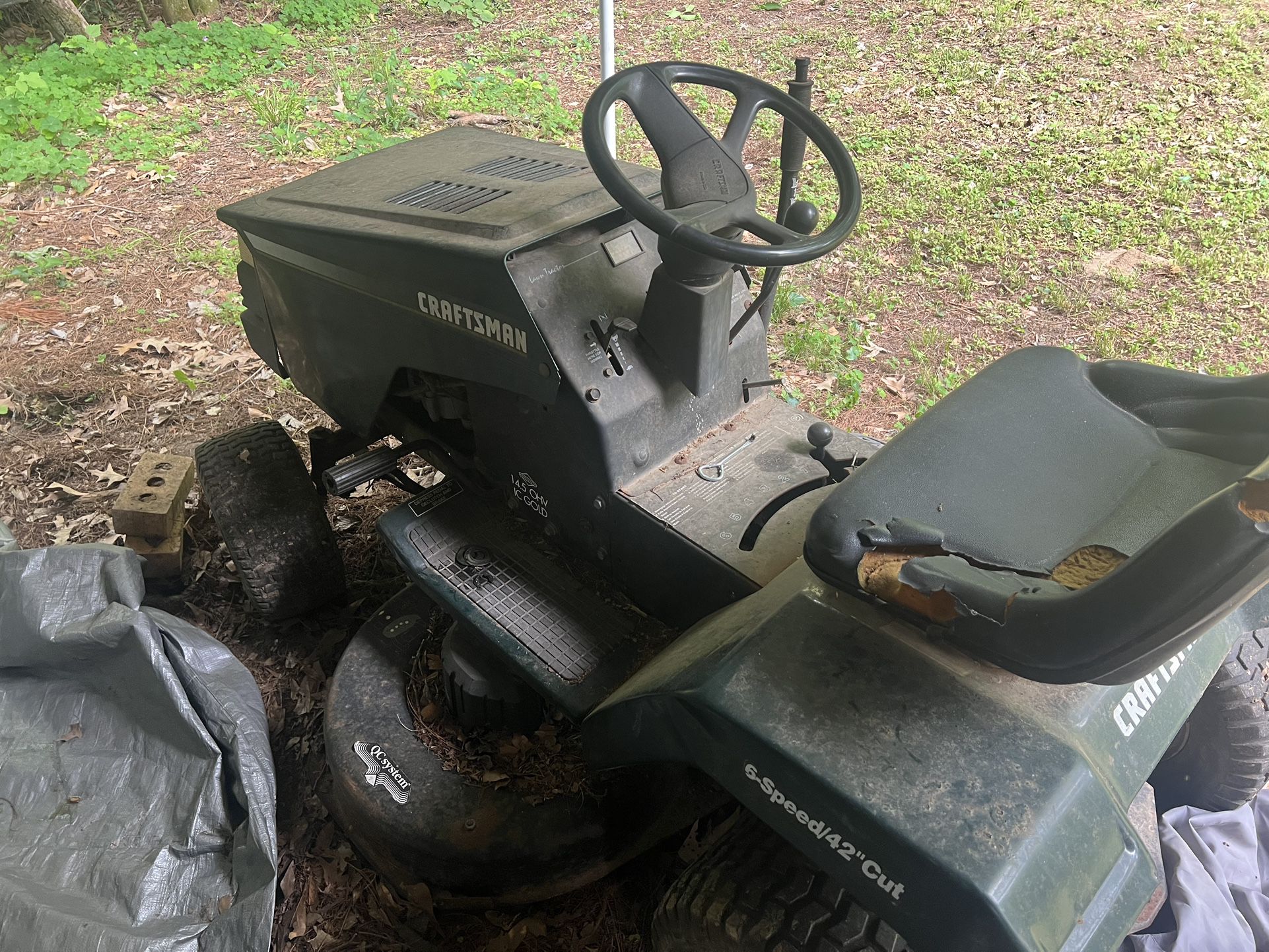 Craftsman speed 42” Riding Lawn Mower 
