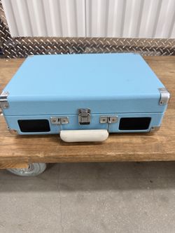 CROSLEY CRUISER PLUS RECORD PLAYER