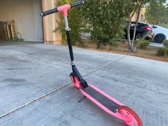 Pink child scooter