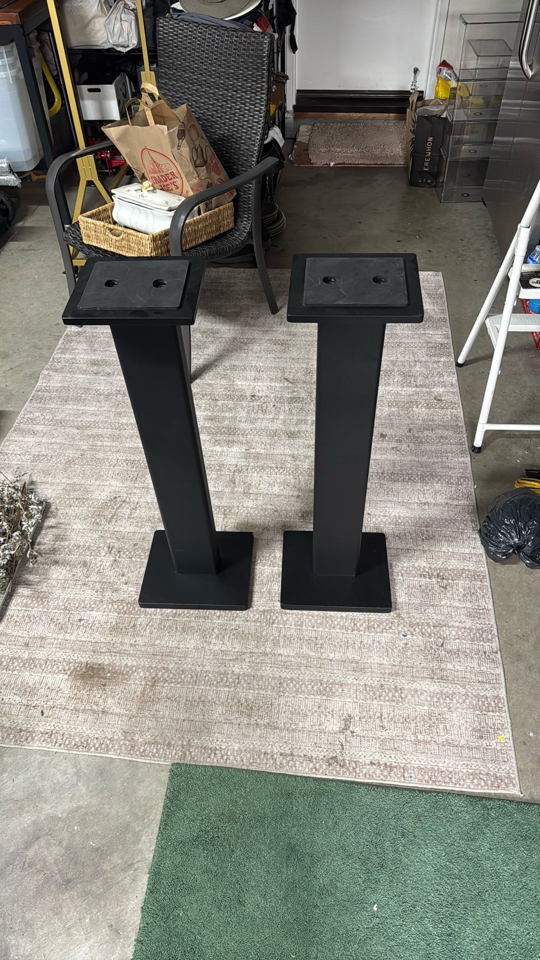 Speaker Stand