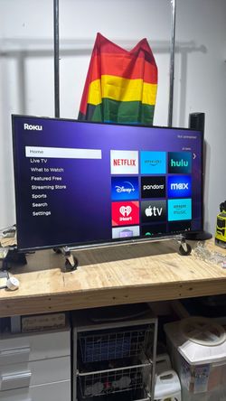 Sceptre TV - with wall mount - Roku stick and Roku remote