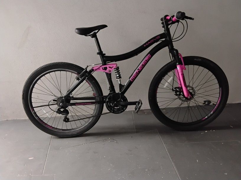BICYCLE GENESIS 21 SPEED SIZE 26 BRAND NEW