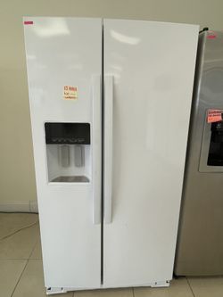WHIRLPOOL SIDE BY SIDE FRIDGE WHITE
