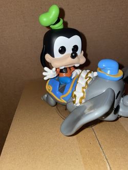 Funko Pop! Rides DISNEY #105 GOOFY ON DUMBO THE FLYING ELEPHANT. Walt Disney 50th LIMITED! FUNKO. Pop. Figpin 