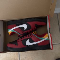 BRAND NEW SPYDER MAN DUNKS 