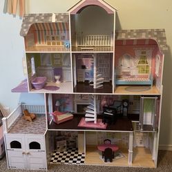 Kidkraft Dollhouse