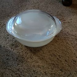 Pyrex 024 Milk Glass Dish With Lid And Fireking Milk Glass Pour Bowl
