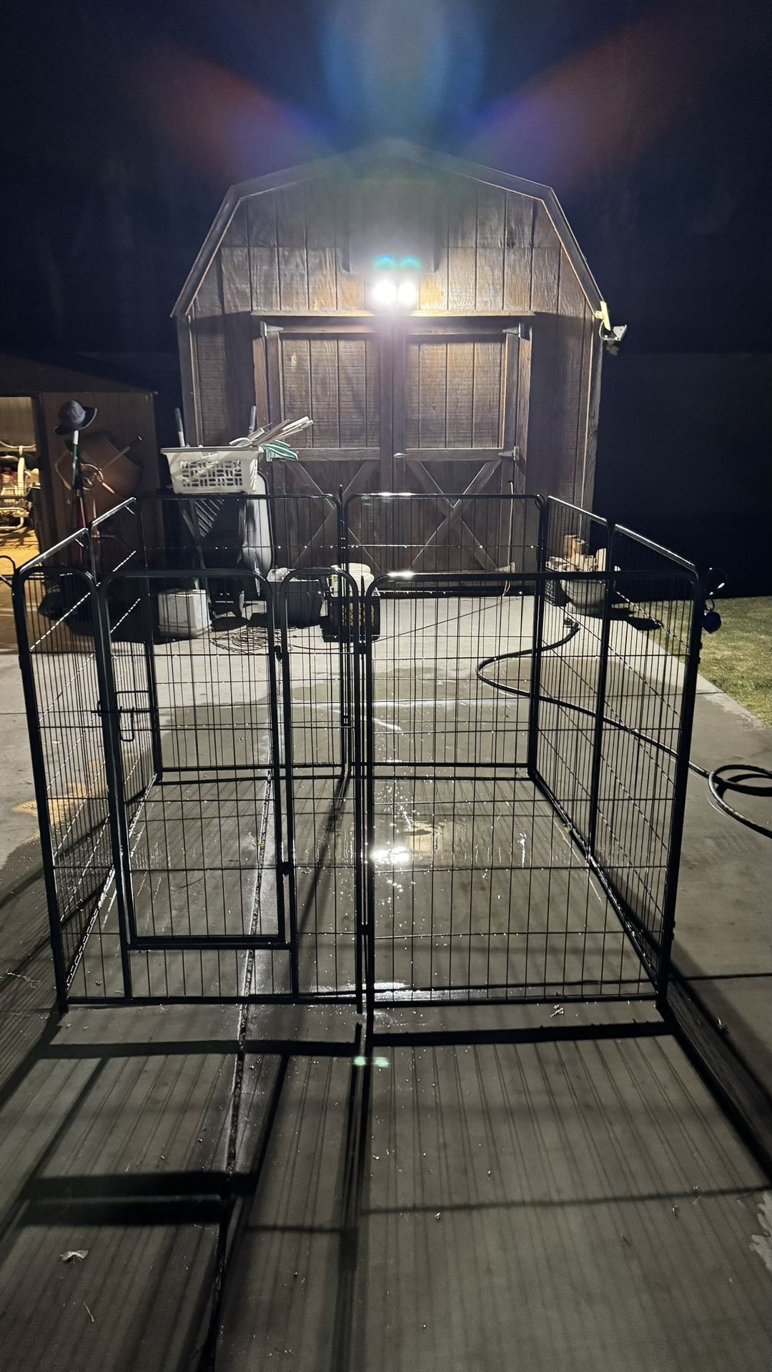 Dog Kennel Easy Setup Great For Transport $120