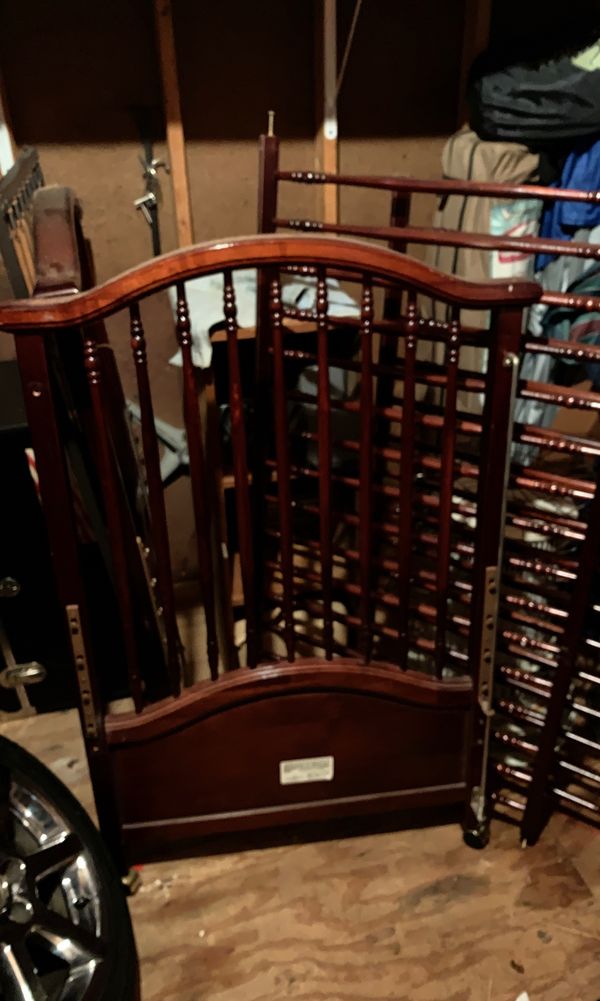 Cherrywood Baby Crib for Sale in Center Point, AL - OfferUp