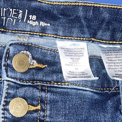 Time & Tru high Rise Jeans