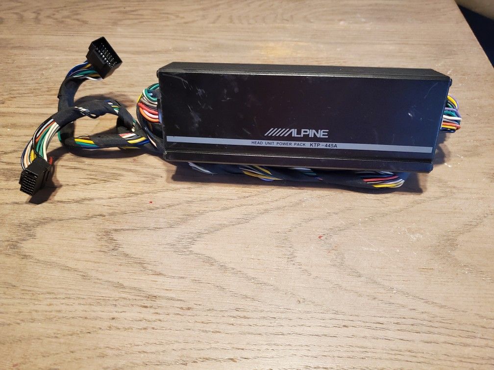Alpine 4ch HU Amplifier