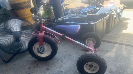 Tricycle