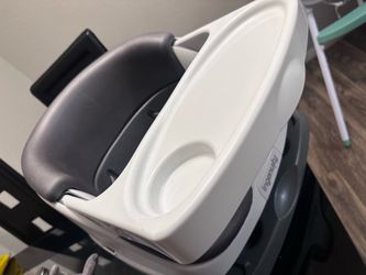 Ingenuity Baby Seat with Base