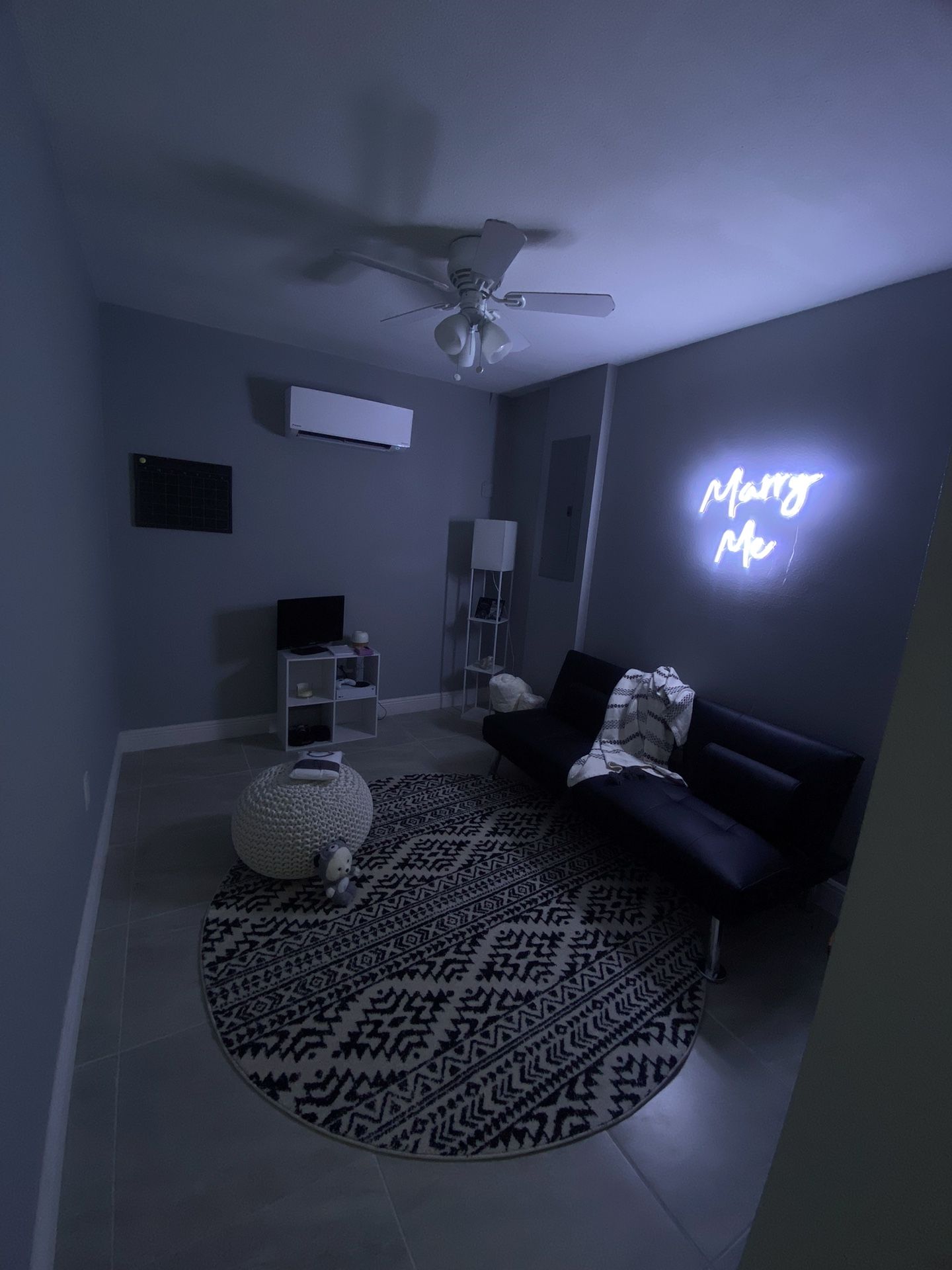 LED “Marry Me” Sign