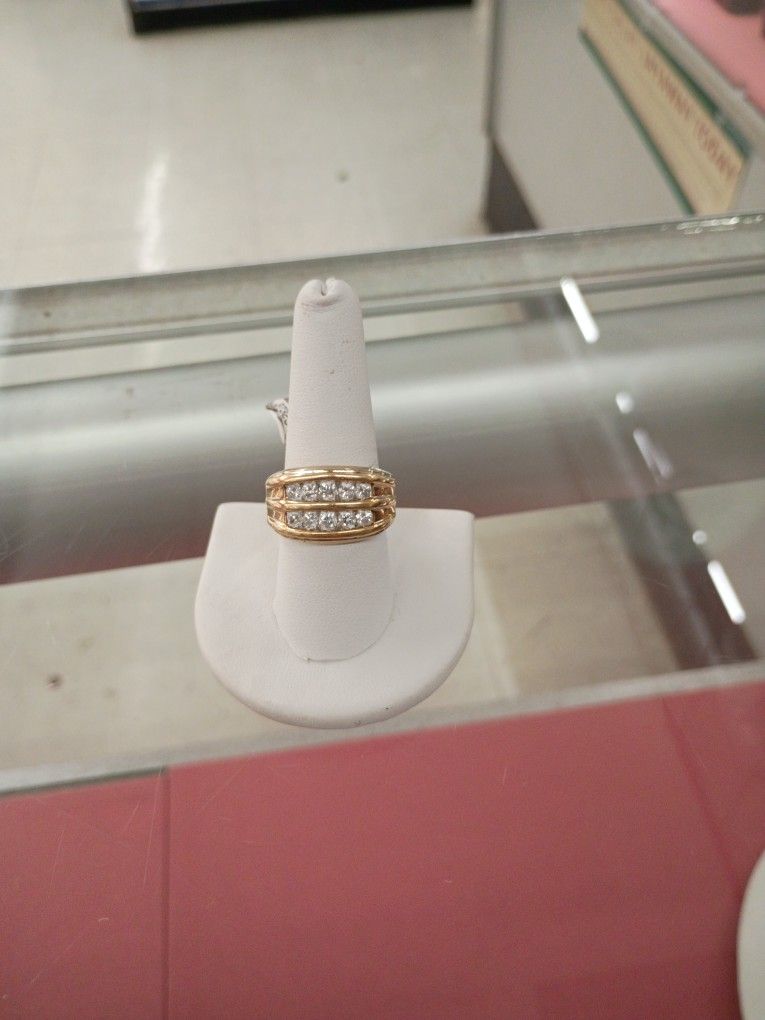10.8 Grams 14 K Two Tone Gold Wedding Band