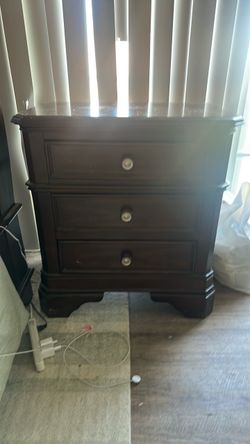 Complete Bedroom Set Up w/ Storage