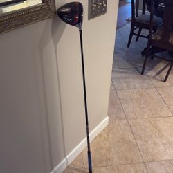 Taylor made M6 Driver Right Handed