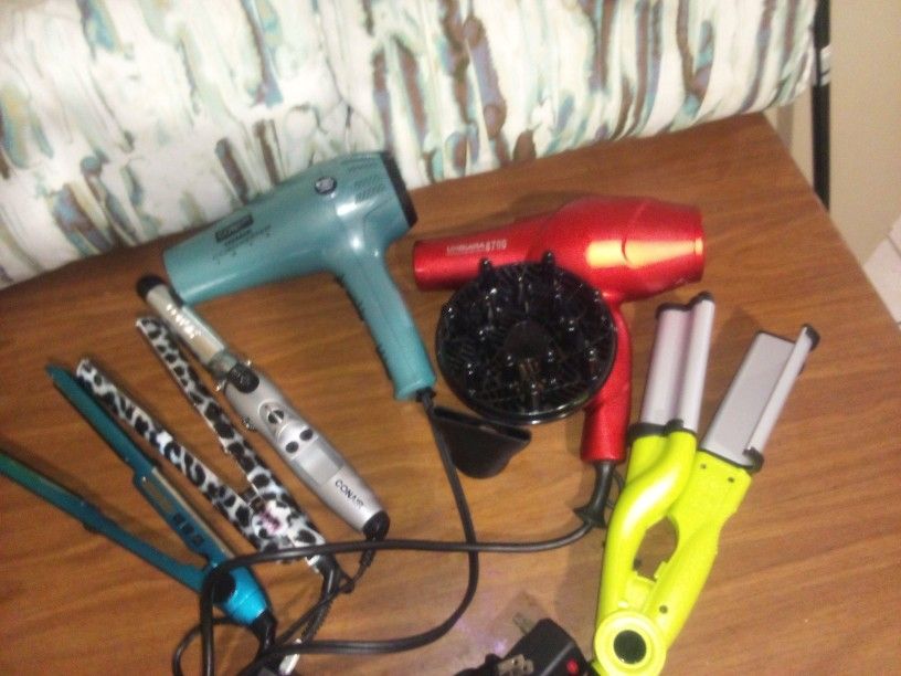 2 Hair Blow Dryers 2 Hair Straighteners 1 Hair Curler & 1 Crimper