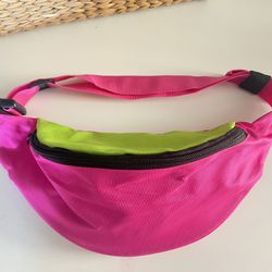 Color Block Fanny Pack Waist Bag Retro Running Sling  Bag Neon Pink Green. 