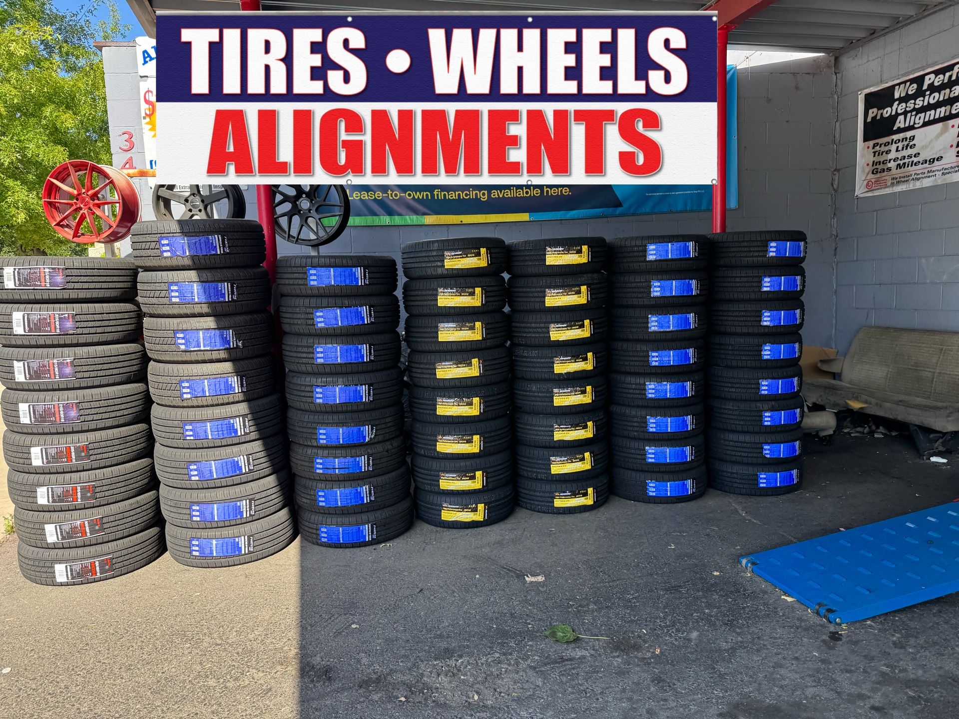 235-40-18 Honda Civic Tires 399$ Installed Free Alignment