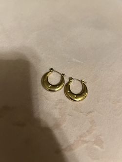Earrings $2 per pair