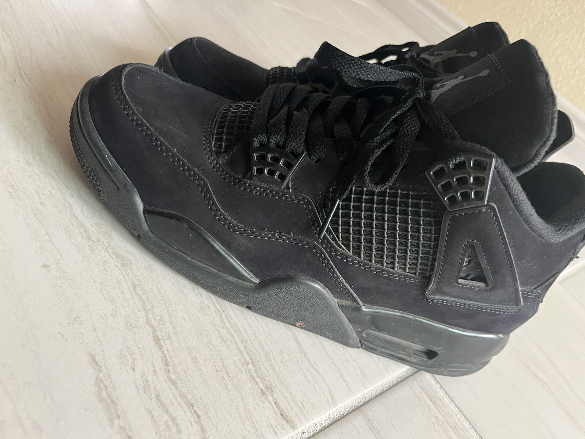 Jordan 4 Black Cats