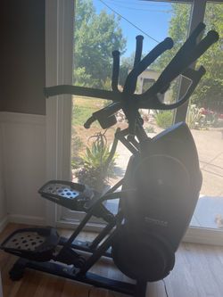 Bowflex Max Trainer 16 Elliptical Machine