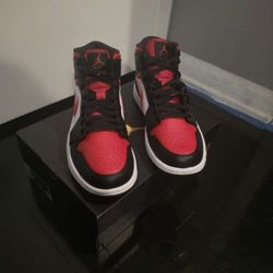 JORDAN 1'S (AUTHENTIC)
