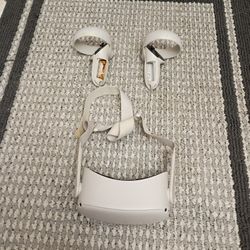 Occulus Quest 2 Headset