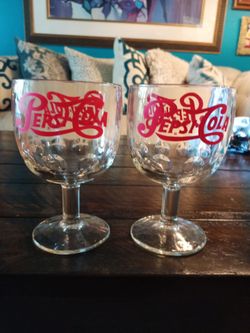 Vintage Pepsi-Cola collectors glasses