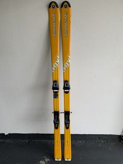 Dynastar Agyl 7 Omega skis