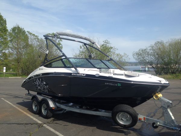 21’ - 2014 yamaha 212x multi-sport twin jet boat