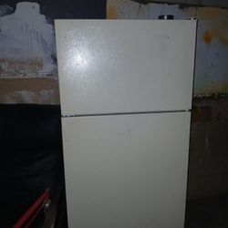 Apartment Size Fridge 