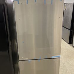 Hisense Bottom Freezer Refrigerator 
