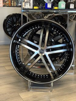 22” Status Knight Wheels 22x10.5 Deep Lip – Durango Jeep Range Rover Audi BMW