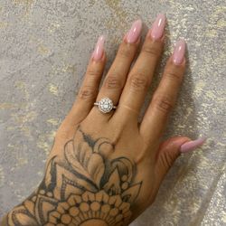 14k White Gold Diamond Ring 