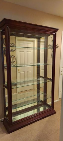 7ft Tall 4 FT Wide Curio With 4 Glass  Adjustable Shelves 4 Side Glass Doors